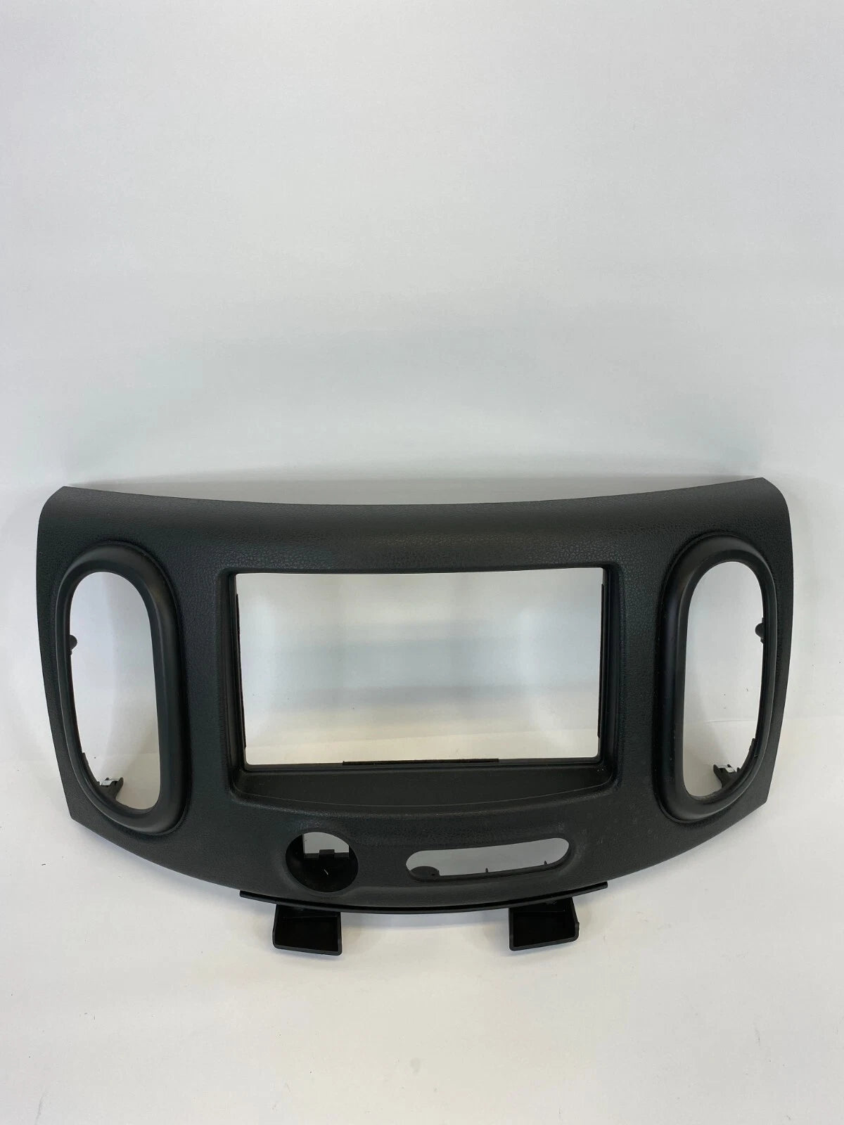09 10 11 12 13 14 NISSAN CUBE CENTER DASH RADIO BEZEL TRIM PANEL 68260-1FC0A OEM