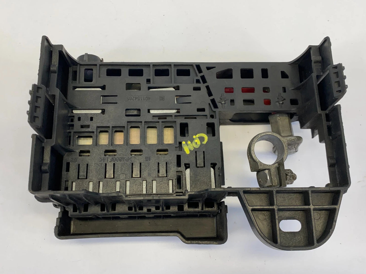 2011-2016 CHEVROLET CRUZE POSITIVE BATTERY TERMINAL W/ UPPER COVER 96889385 OEM