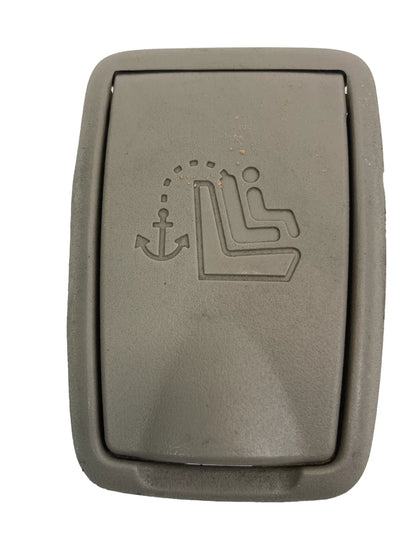 2002-2006 TOYOTA CAMRY SEDAN REAR SEAT CHILD ANCHOR PLATE COVER CAP TRIM PANEL