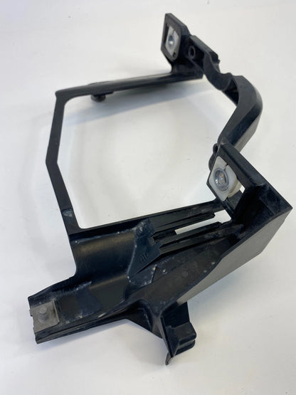 2006 2007 BMW 530XI FRONT LEFT SIDE HEADLIGHT HEADLAMP BRACKET SUPPORT 15373700