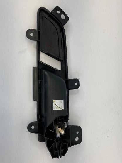 2012-2015 VOLKSWAGEN PASSAT FRONT RIGHT SIDE INTERIOR DOOR HANDLE 561837114 OEM