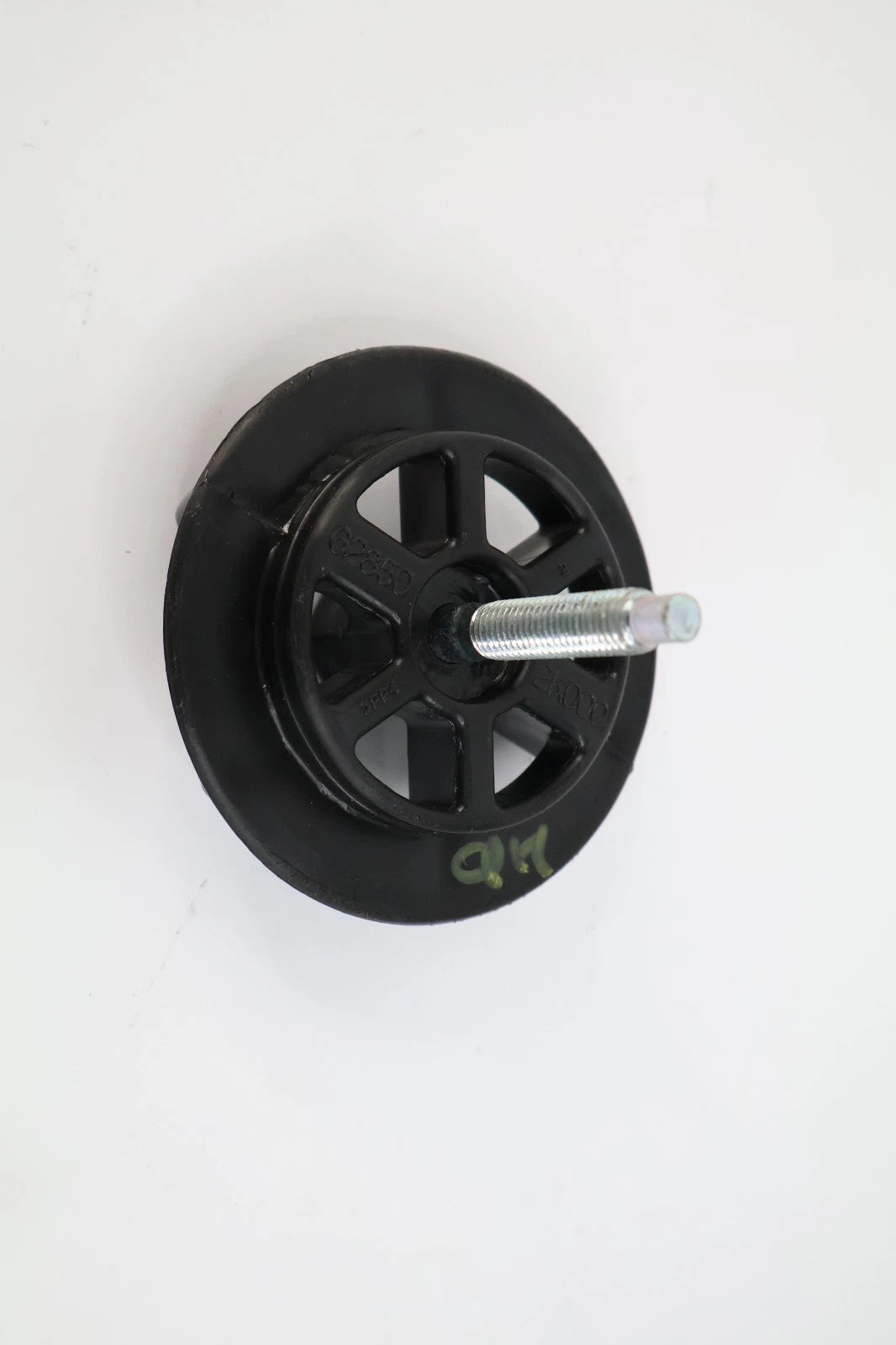 2010-2019 KIA SOUL 21-25 SELTOS SPARE TIRE WHEEL RETAINER NUT OEM 62850-2K000