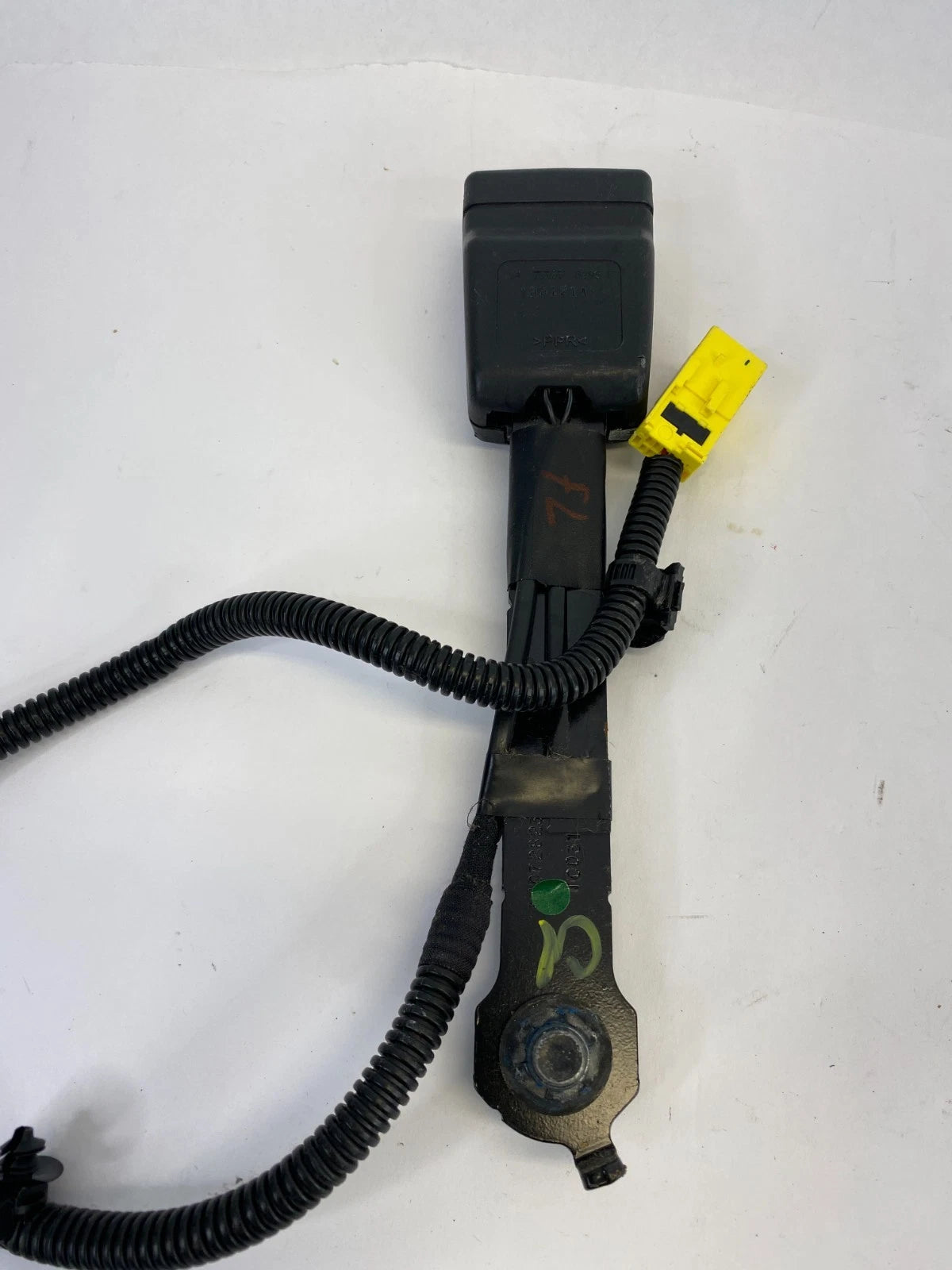 2011-2015 HYUNDAI SONATA HYBRID FRONT LEFT DRIVER SEAT BELT BUCKLE ASSY OEM