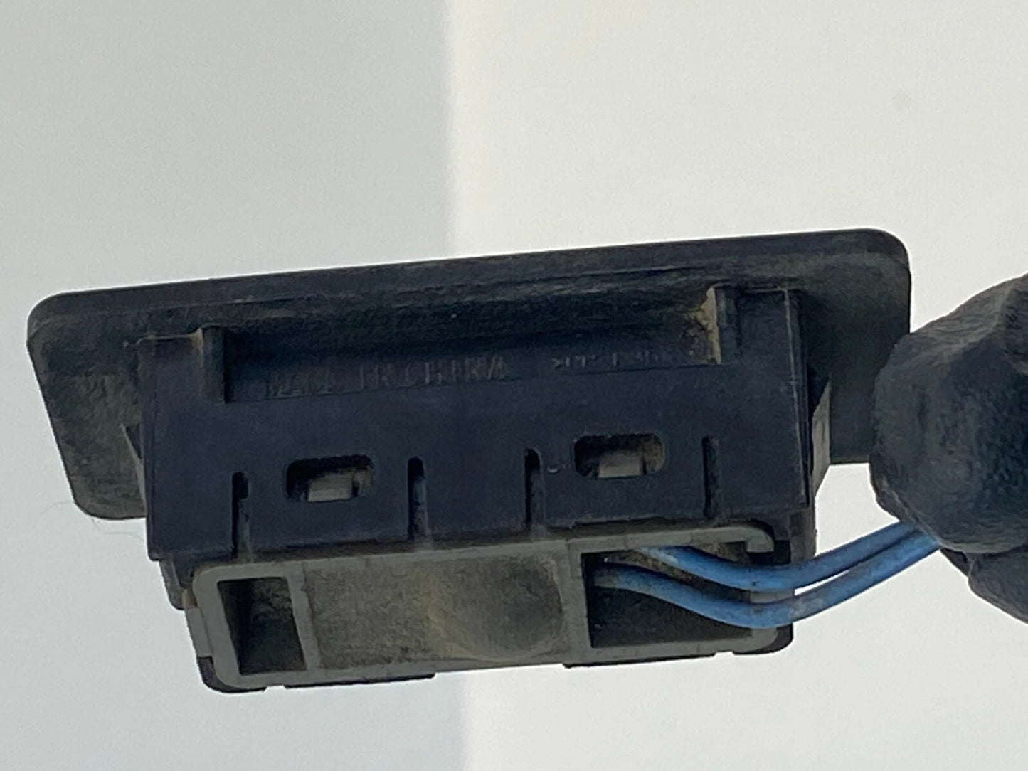 2012-2020 CHEVROLET SONIC REAR TRUNK LIFTGATE LID OPEN RELEASE SWITCH 96940890