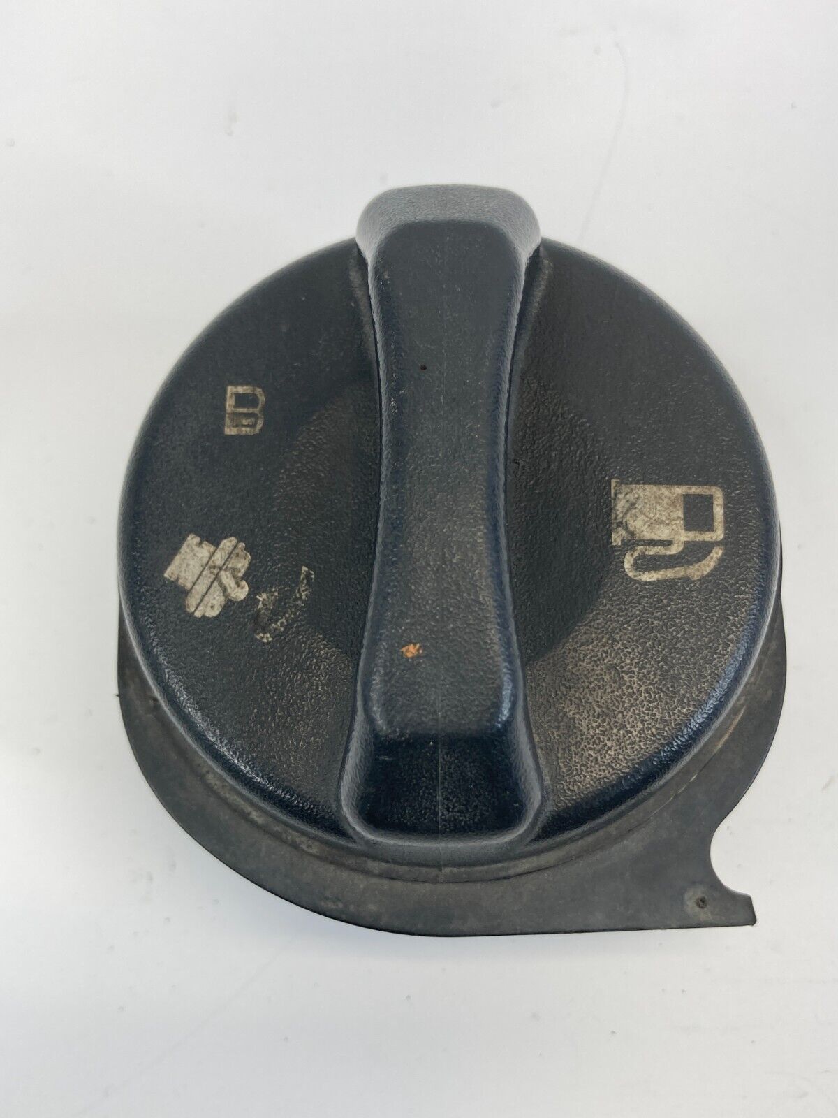 2007-2014 Chevrolet Silverado 2500 HD Fuel Filler Tank Gas Cap OEM