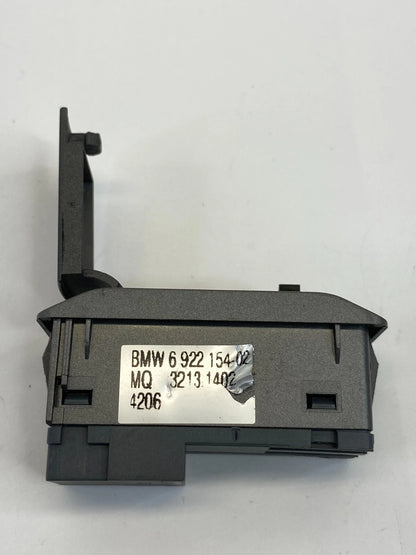 2002-2005 BMW 745I 745LI OVERHEAD SOS CALL SWITCH CONTROL BUTTON 692215402 OEM