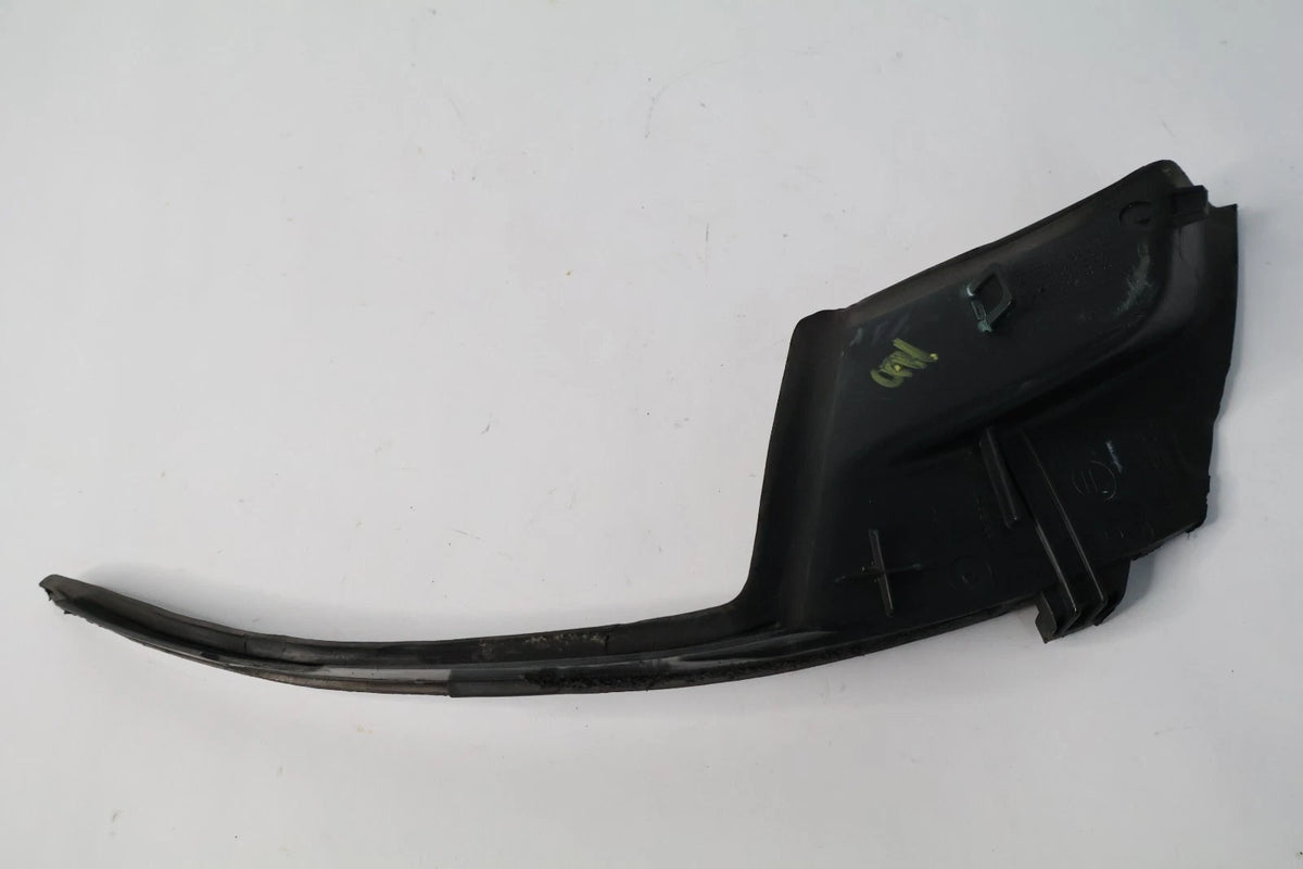 2011-2020 TOYOTA SIENNA FRONT LEFT DRIVER SIDE FENDER TO COWL COVER SEAL OEM