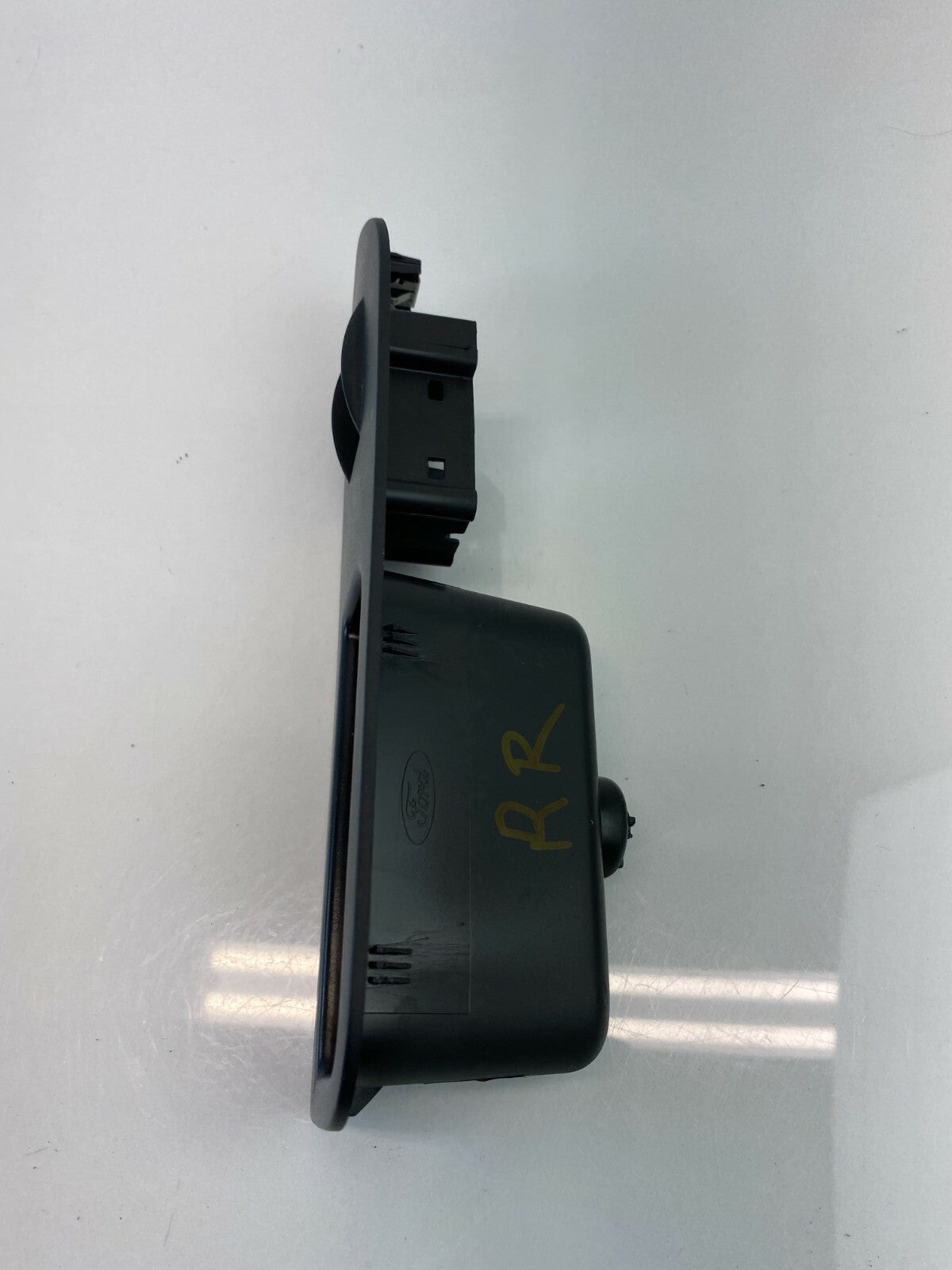 05-07 Ford Five Hundred Rear Right Door Window Switch Bezel Trim 54G13-54266B16