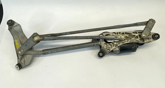 2004-2010 TOYOTA SIENNA FRONT WINSHIELD WIPER MOTOR W/ TRANSMISSION LINKAGE OEM