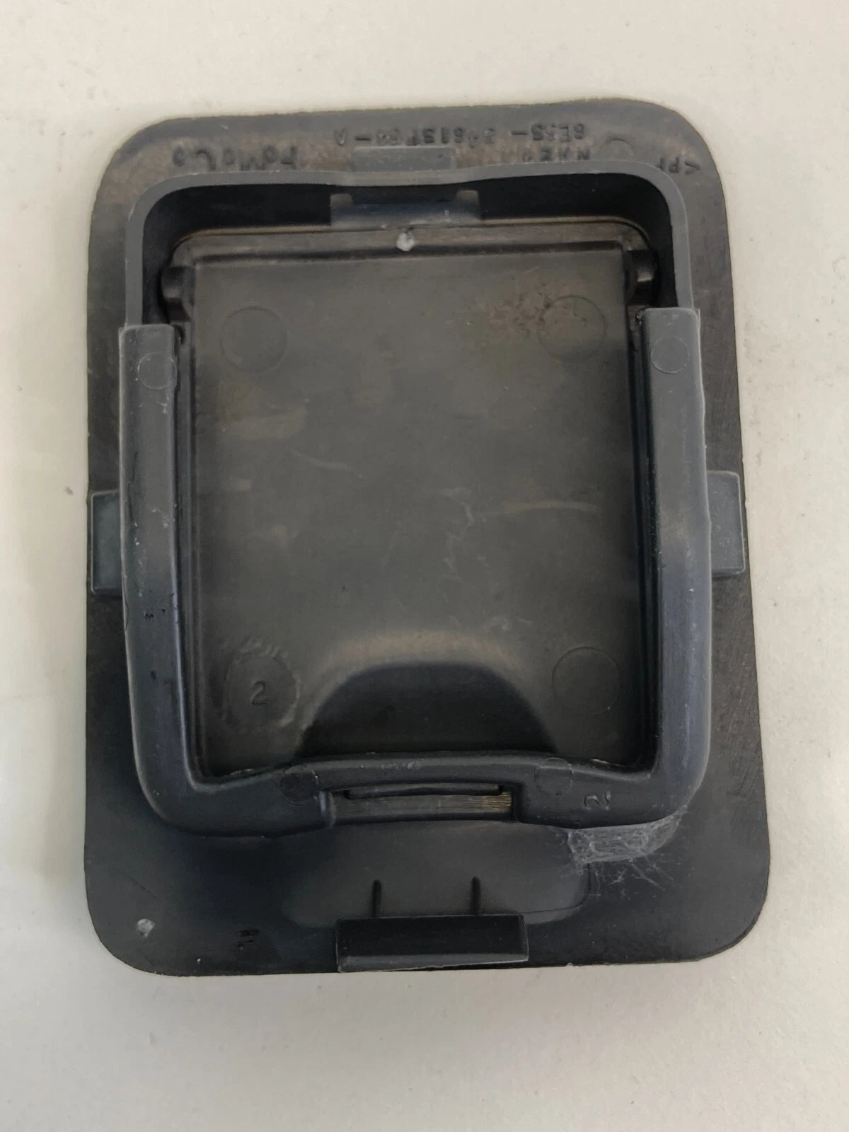 2006-2016 FORD FUSION REAR SEAT CHILD ANCHOR HOOK COVER CAP TRIM 6E53-54613E54