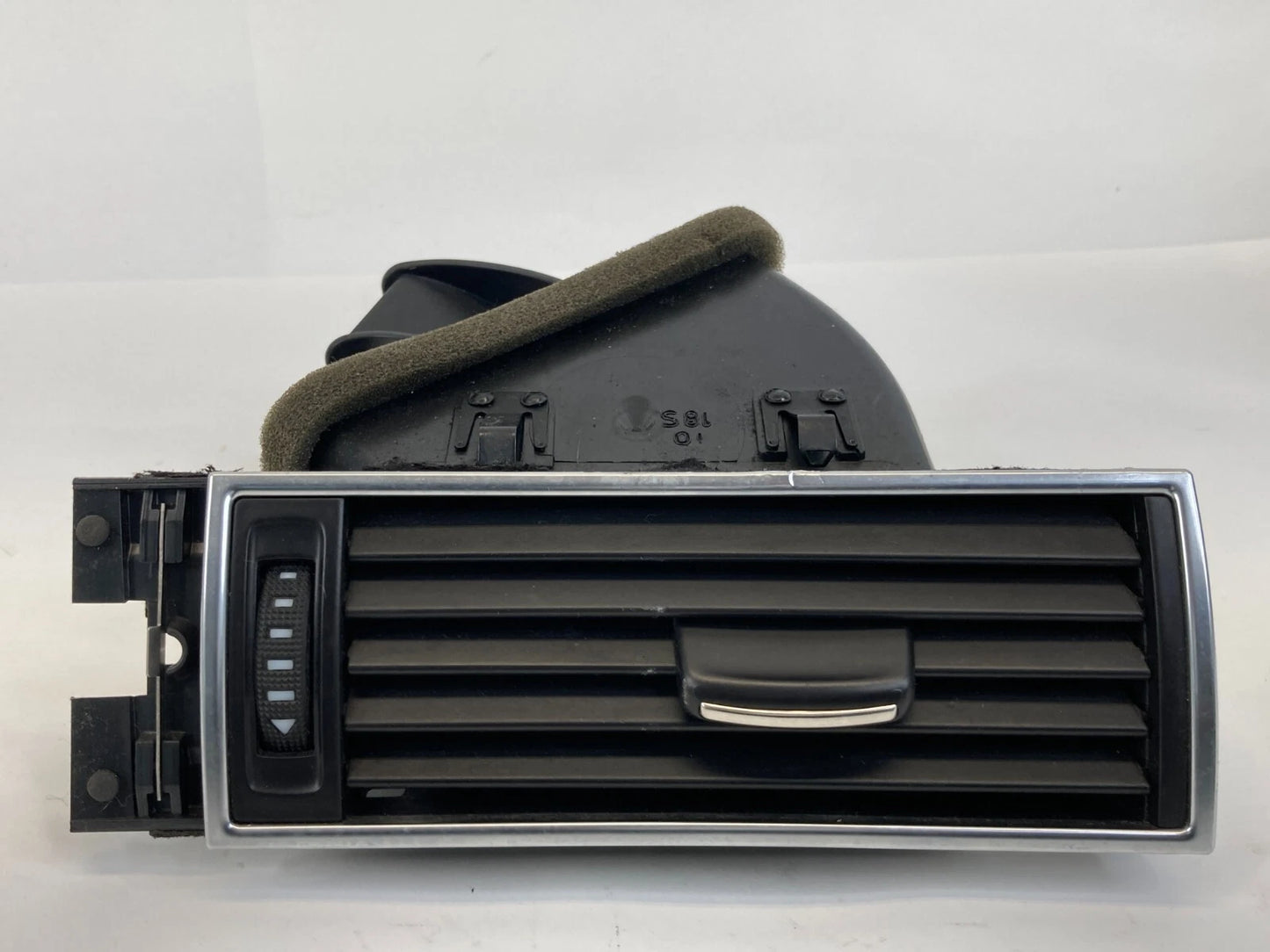 2007-2011 AUDI A6 DASH RIGHT SIDE OUTER A/C AIR VENT GRILLE 4F1-820-902D OEM