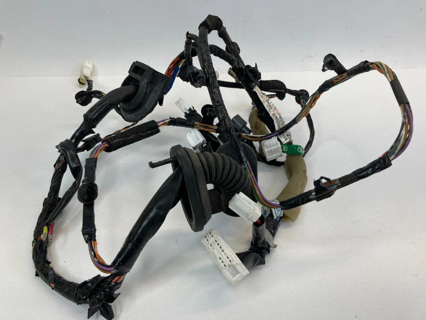 2008-2013 Nissan Rogue Front Left Side Door Harness Wiring Wire 24125-JM00C OEM