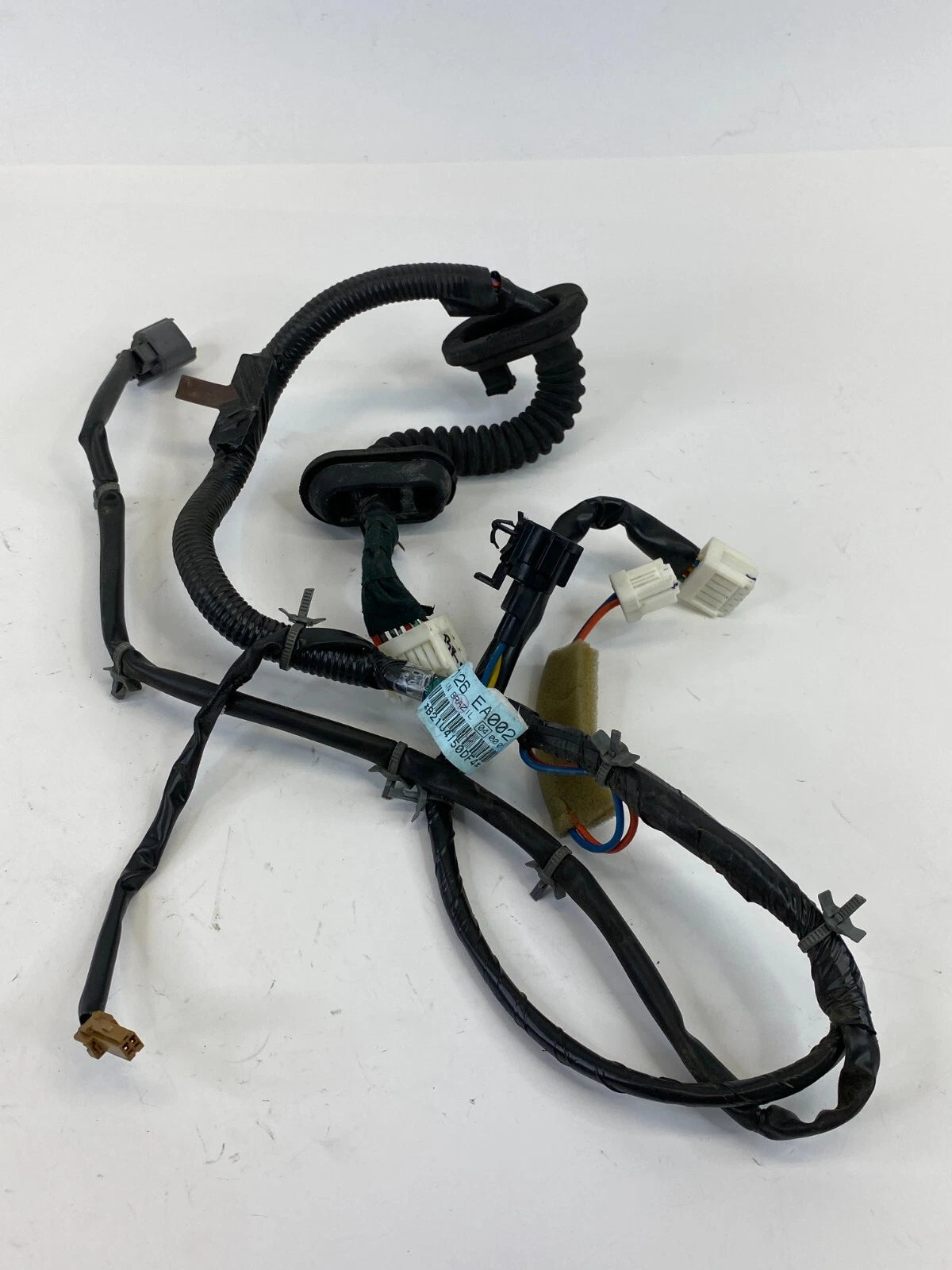 2005-2013 NISSAN XTERRA REAR RIGHT SIDE DOOR WIRE HARNESS WIRING 24126-EA002 OEM