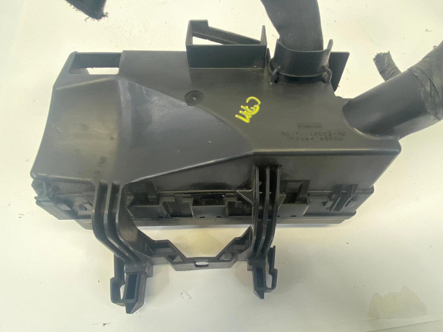 2008-2012 FORD TAURUS ENGINE FUSE BOX POWER DISTRIBUTION UNIT OEM 8G1T-14A003-AC