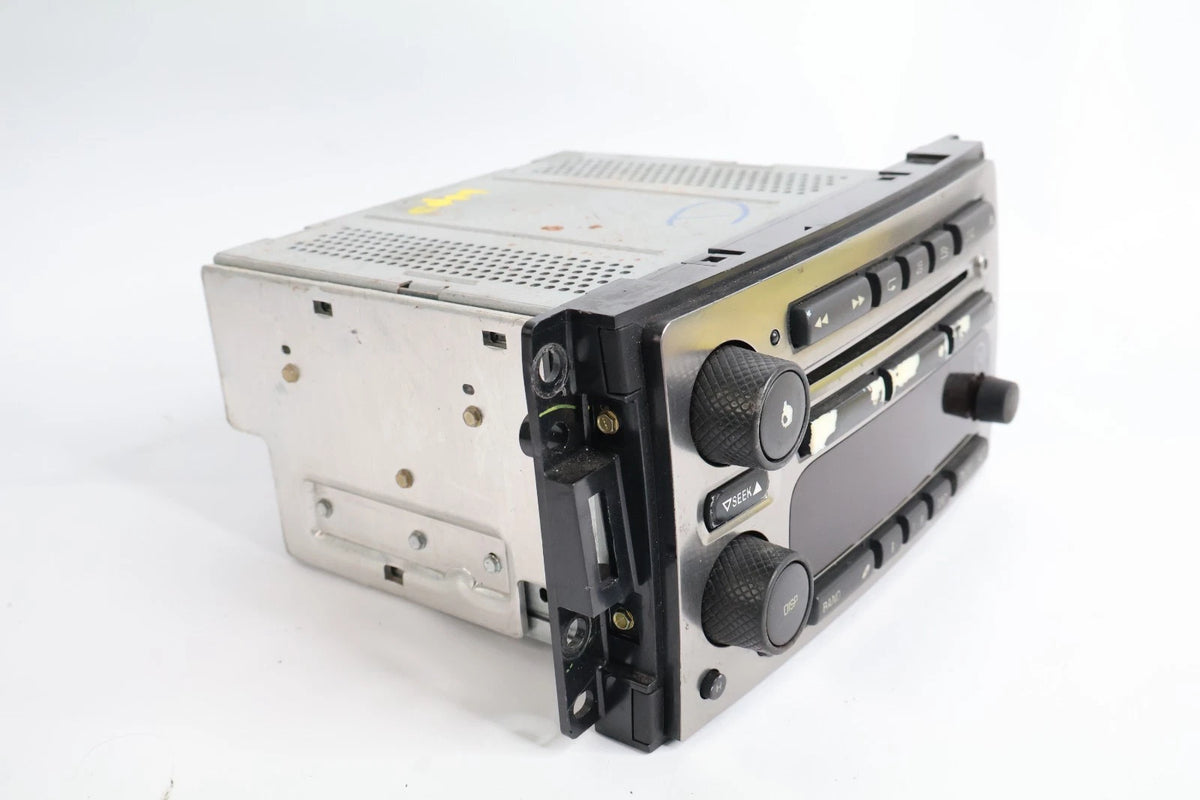 2006-2010 HUMMER H3 AM /FM 6 DISC CD PLAYER RADIO RECEIVER 15261537 OEM