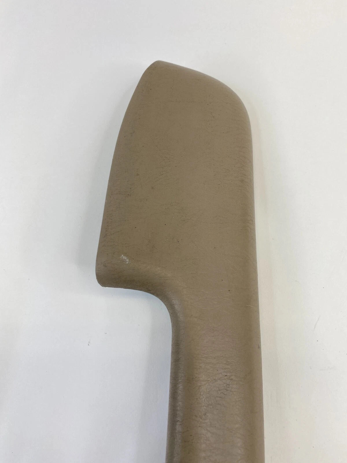 2003-2008 TOYOTA COROLLA REAR RIGHT DOOR PANEL ARMREST ARM REST BEZEL LID PAD