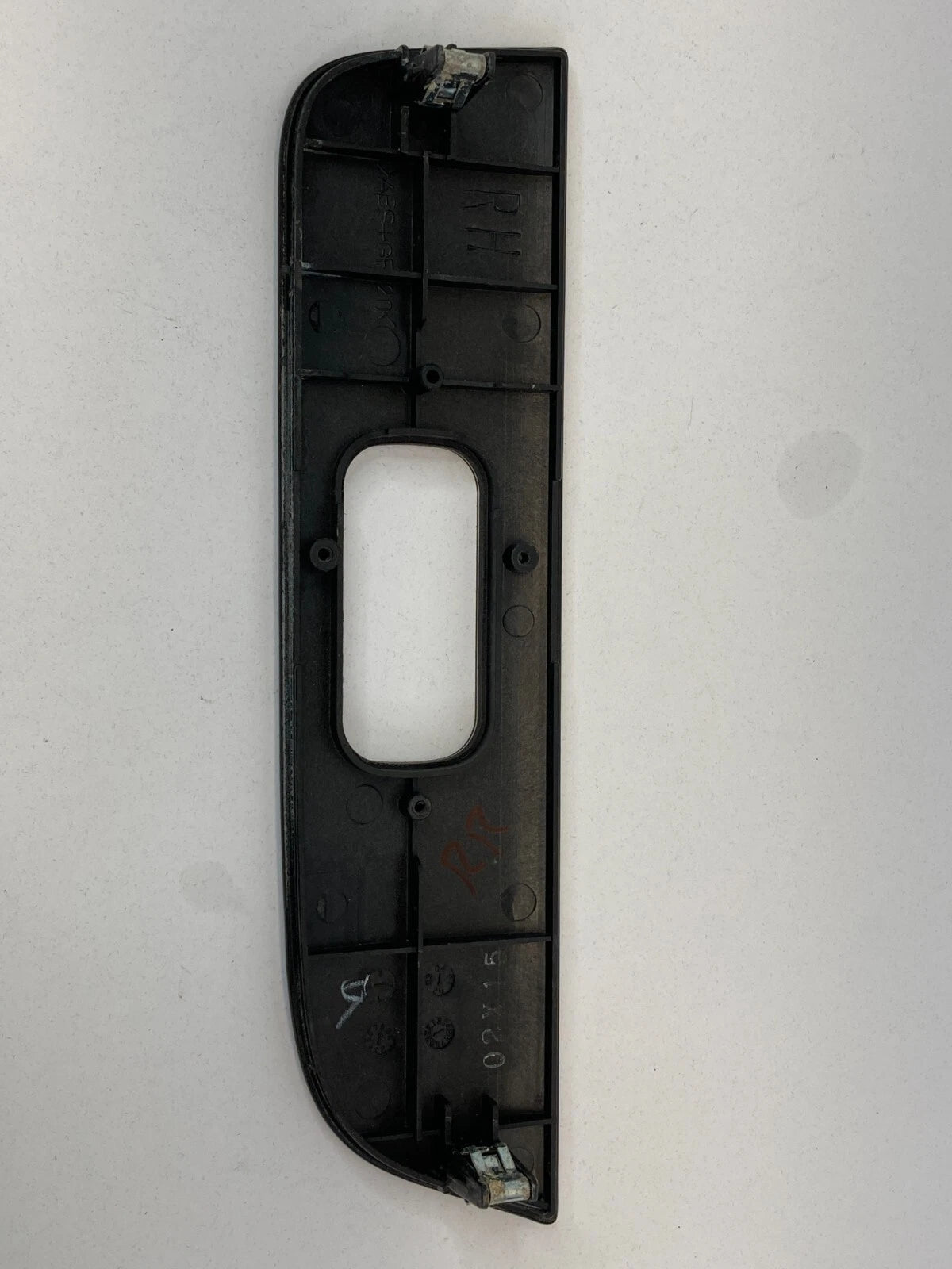 2001 2002 2003 LEXUS RX300 REAR RIGHT SIDE BACK DOOR WINDOW SWITCH BEZEL TRIM