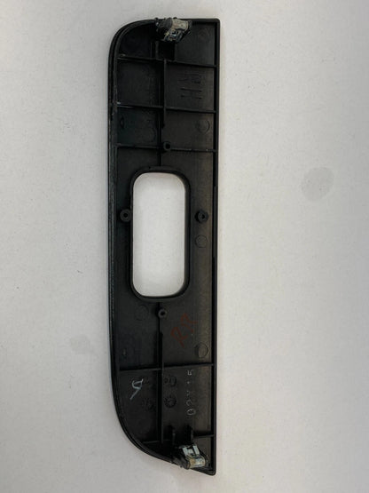 2001 2002 2003 LEXUS RX300 REAR RIGHT SIDE BACK DOOR WINDOW SWITCH BEZEL TRIM