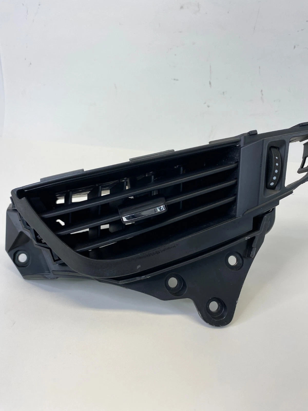 2013-2019 CADILLAC ATS LEFT DRIVER SIDE DASHBOARD AIR VENT BEZEL 22794521 OEM