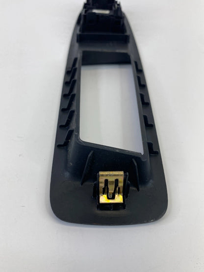 2009-2012 CHEVROLET TRAVERSE FRONT RIGHT PASSENGER WINDOW SWITCH BEZEL TRIM OEM