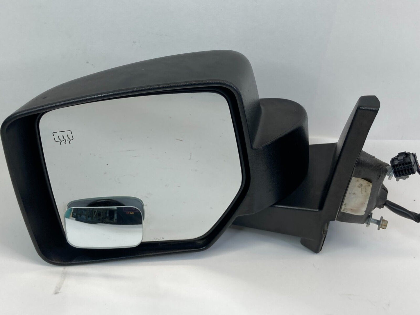 2007-2016 Jeep Patriot Front Left Side View Power Door Mirror Heated A053639 OEM