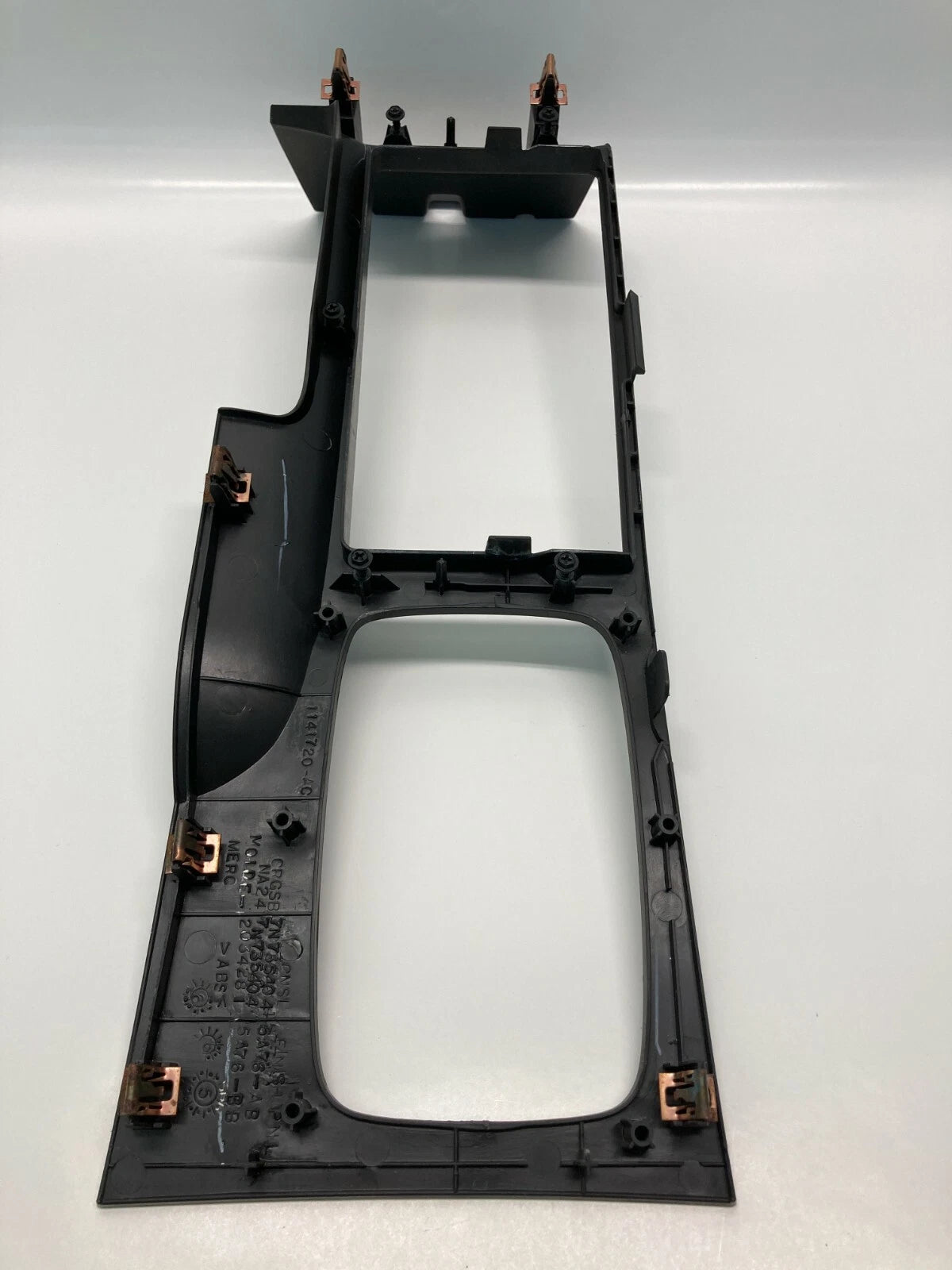 2006-2009 MERCURY MILAN FORD FUSION CENTER CONSOLE SHIFTER BEZEL SURROUND TRIM