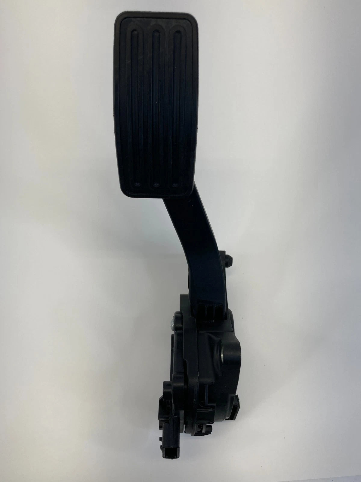 2013-2018 NISSAN ALTIMA GAS ACCELERATOR PEDAL TRAVEL SENSOR 18002-3TA0B OEM