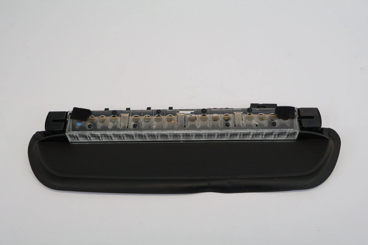 2008 BMW 535XI SEDAN 3RD THIRD BRAKE LIGHT HIGH MOUNTED STOP LAMP OEM