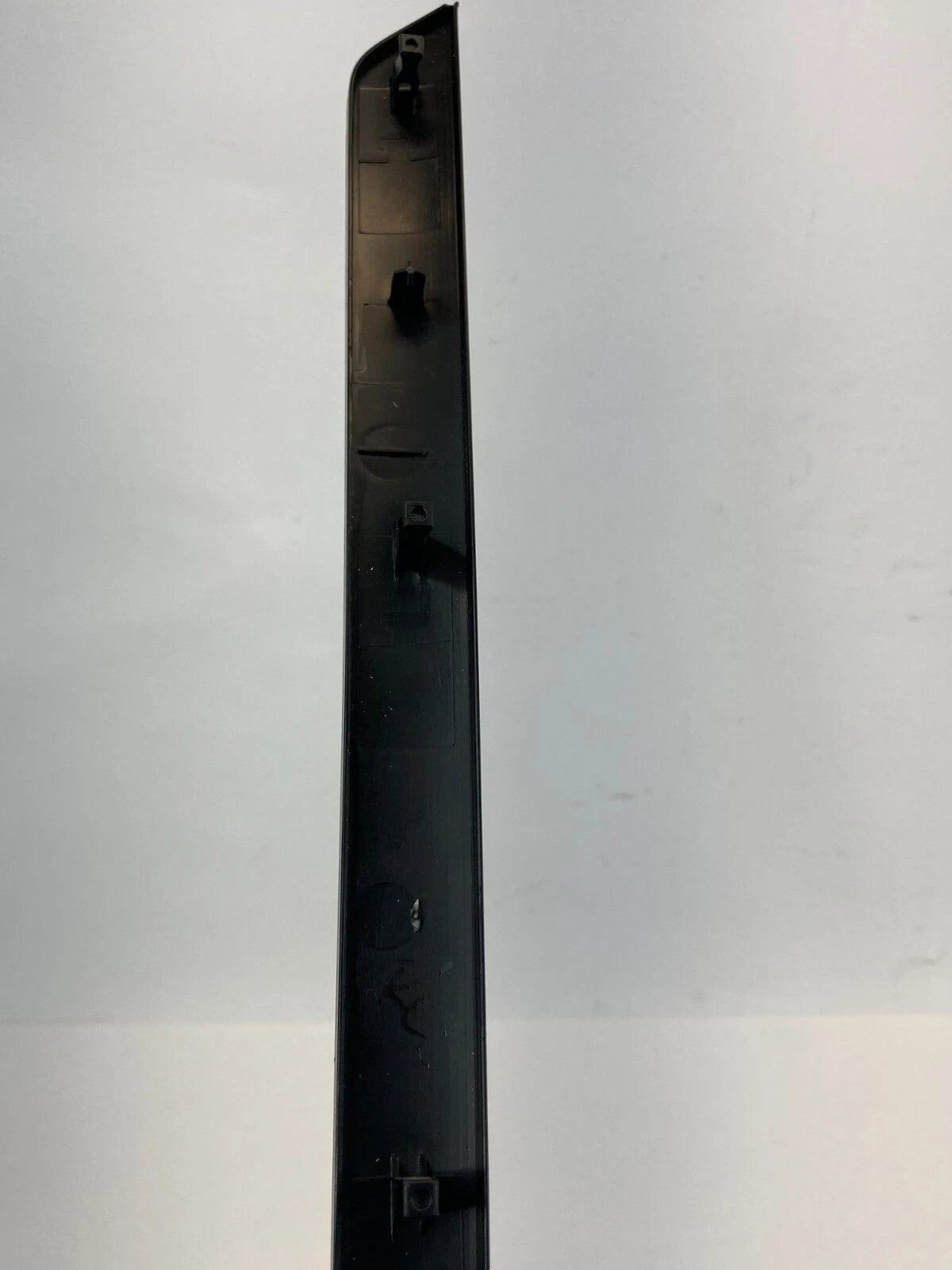 2010 10 VW VOLKSWAGEN PASSAT REAR LEFT DOOR MOLDING BEZEL TRIM COVER 1K4-867-449