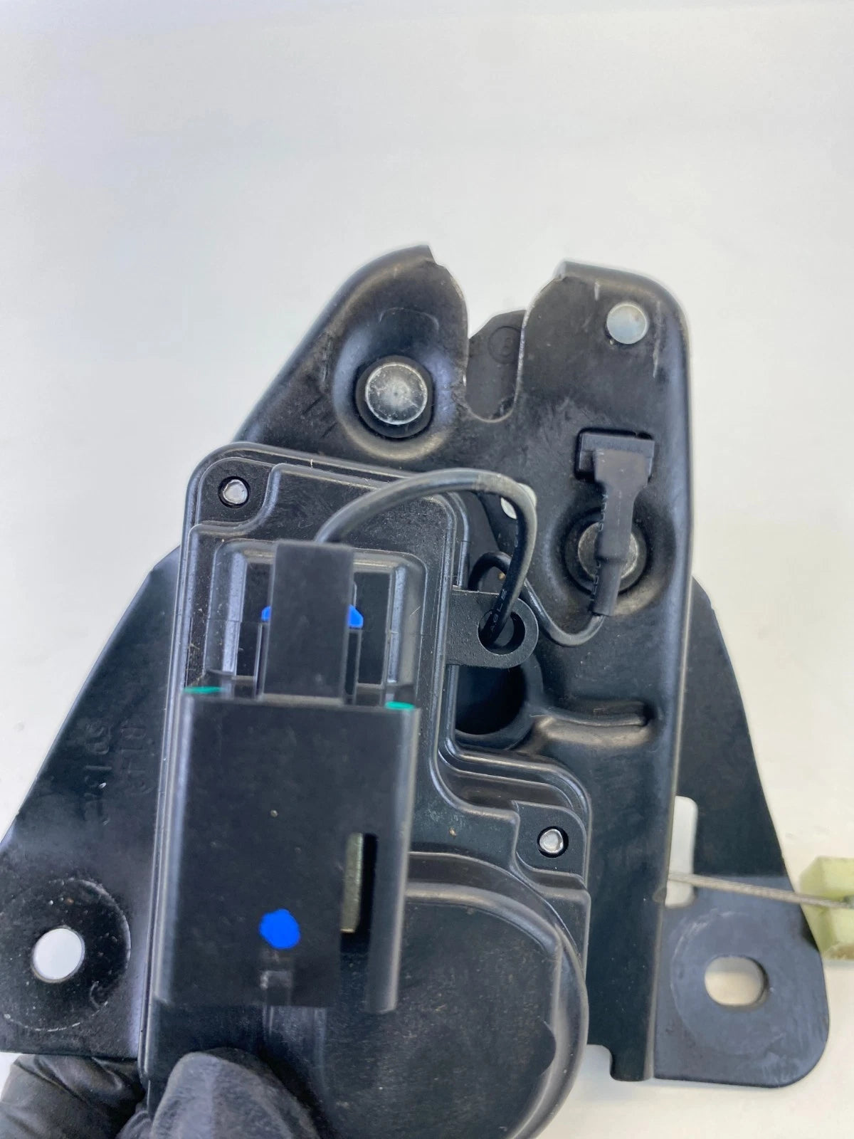 2013 14 15 2016 DODGE DART REAR TRUNK LID LOCK LATCH RELEASE ACTUATOR ASSY