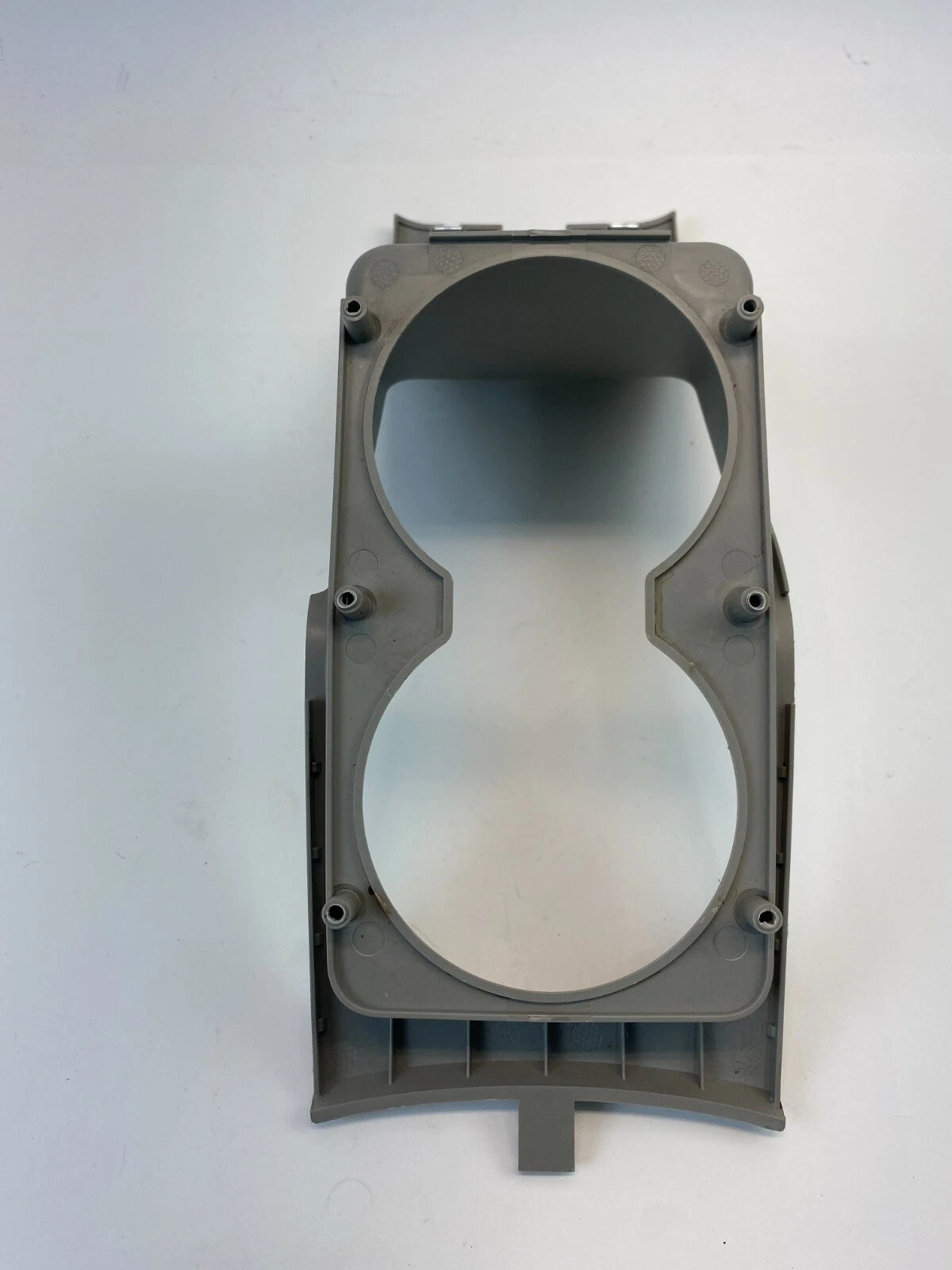 2008 2009 2010 SATURN VUE UPPER CENTER CONSOLE CUP HOLDER BEZEL COVER AHP26437