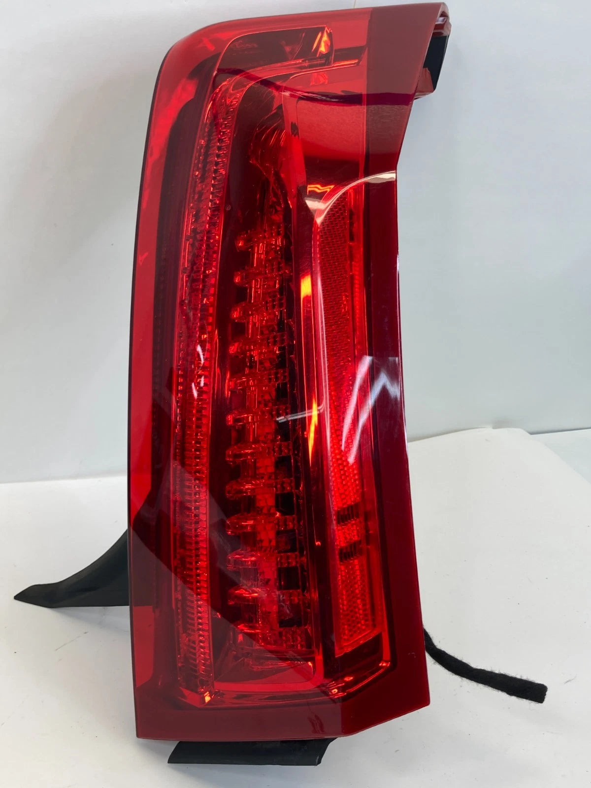 2013-2018 CADILLAC ATS REAR RIGHT TAILLIGHT TAIL LIGHT TAIL LAMP 23139332