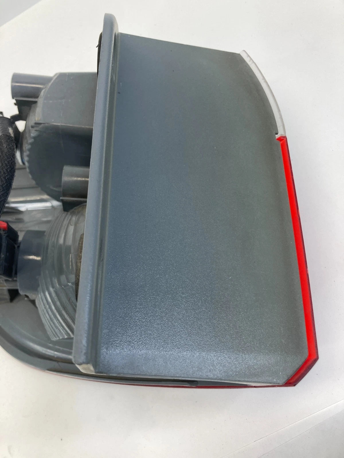 2011 2012 2013 DODGE DURANGO RIGHT PASSENGER SIDE TAIL LIGHT OUTER TAILLIGHT OEM