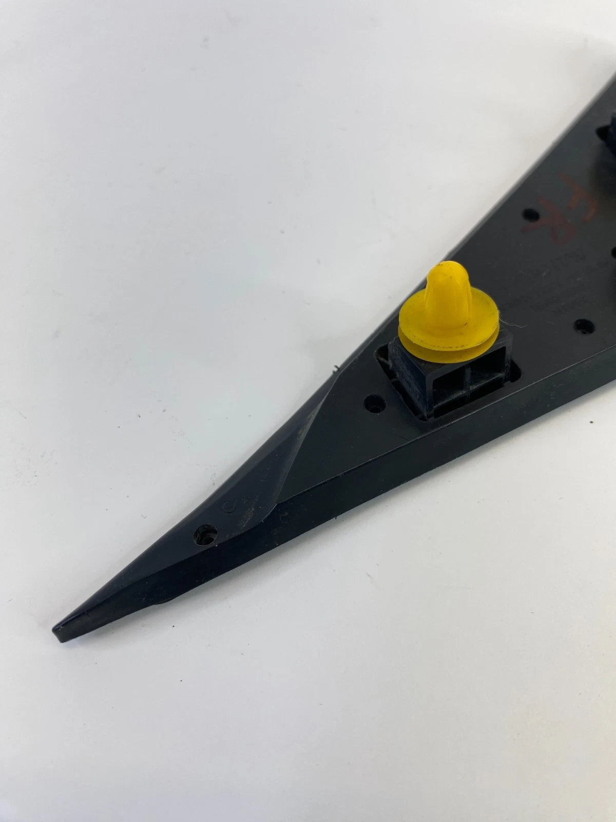 2011-15 HYUNDAI SONATA FR RIGHT FENDER PILLAR BODY TRIM GARNISH COVER 861903S000