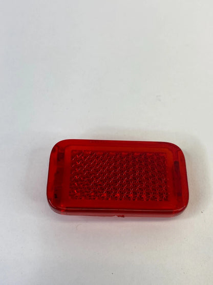 2013-2019 FORD ESCAPE FRONT RIGHT PASSENGER SIDE DOOR REFLECTOR LENS RED OEM