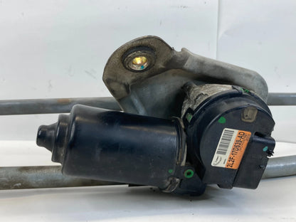 02-08 Lincoln Navigator Front Windshield Wiper Motor Assy w/ Linkage 2L2F-17D539