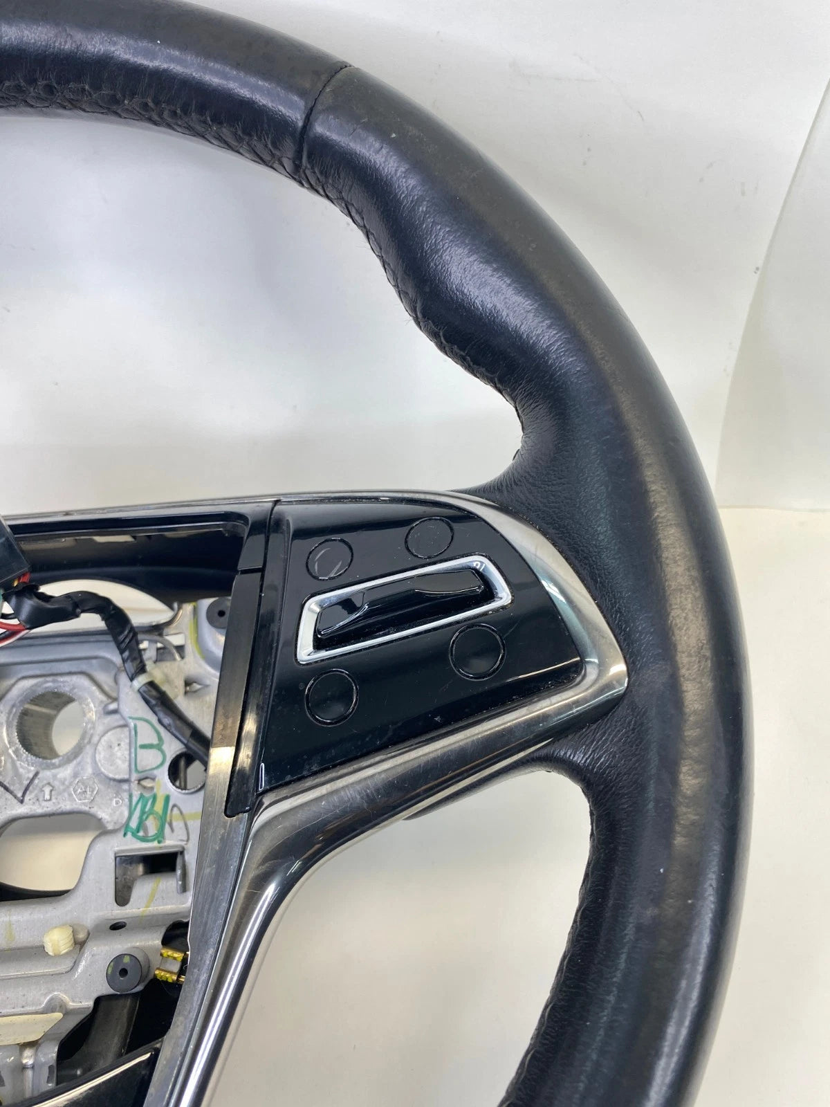 13-18 CADILLAC ATS SEDAN STEERING WHEEL W/ AUDIO CONTROL SWITCH LEATHER BLACK