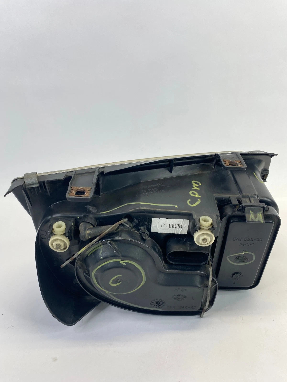 2004 2005 VOLKSWAGEN JETTA FRONT LEFT DRIVER SIDE HEADLIGHT OEM FACTORY 96359600