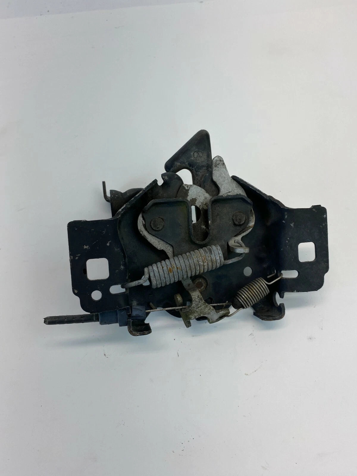 2005 2006 2007 FORD FREESTYLE HOOD LATCH LOCK RELEASE ACTUATOR ASSEMBLY OEM