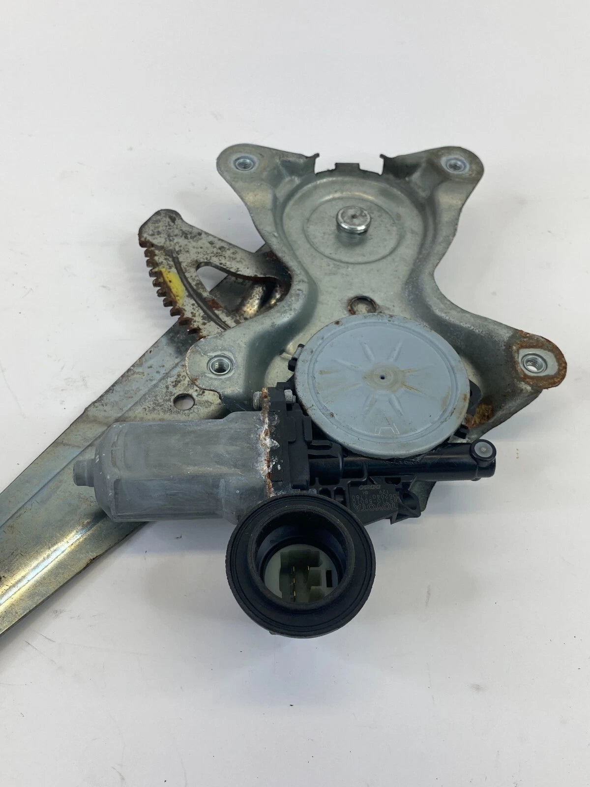 2006-2008 LEXUS IS250 IS350 REAR LEFT BACK DOOR POWER WINDOW MOTOR 85710-58010