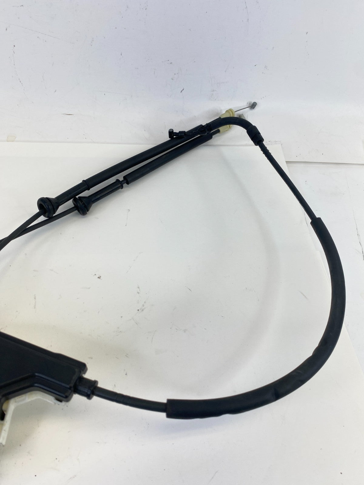 2015-2017 Chrysler 200 Rear Left Door Lock Latch Release Actuator 04589915AD