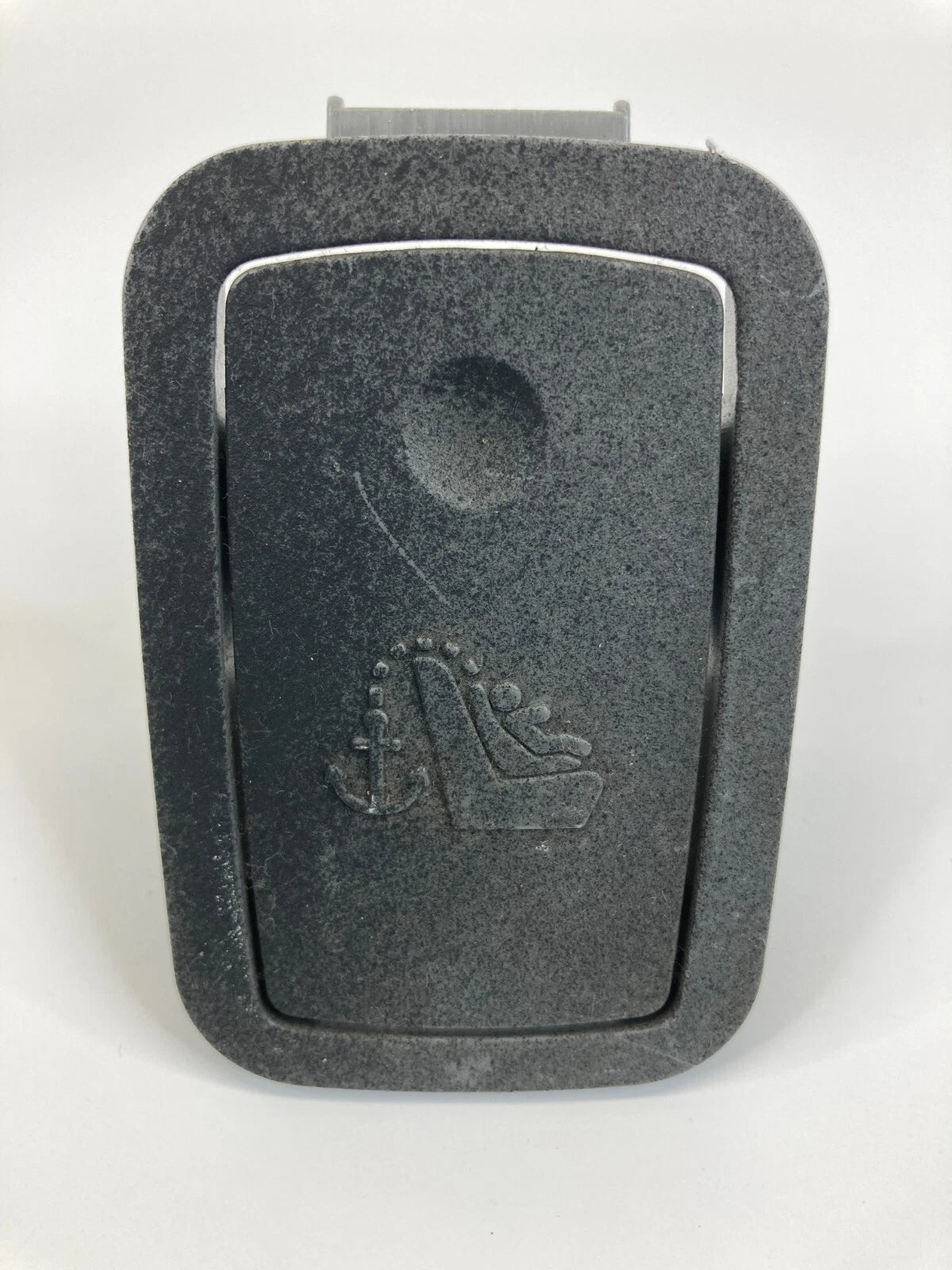 2013-2015 CHEVROLET MALIBU REAR DECK TOP TETHER ANCHOR COVER CAP OEM 15795997