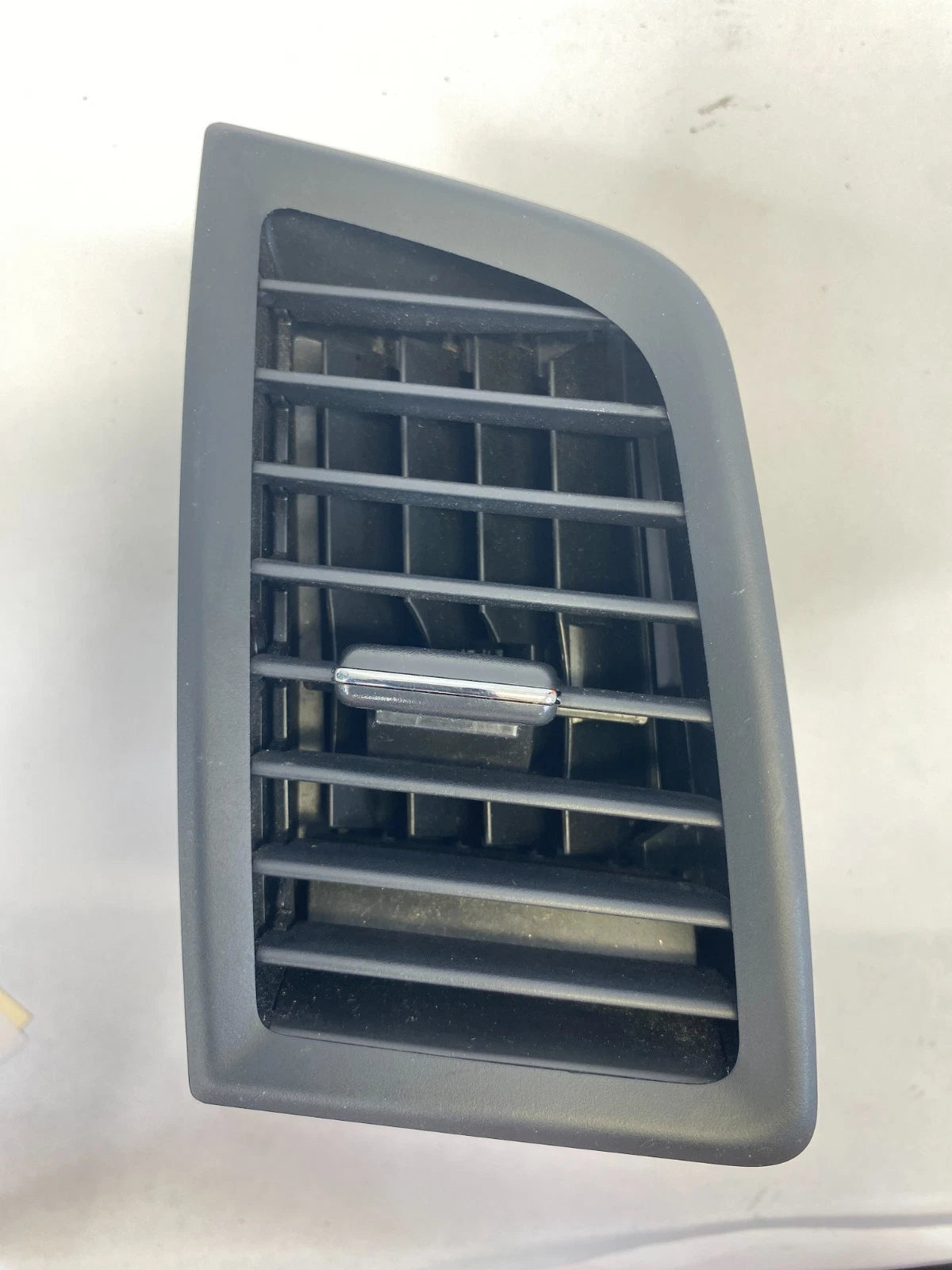 11-19 MITSUBISHI OUTLANDER SPORT DASH LEFT OUTER SIDE A/C AIR VENT GRILLE OUTLET
