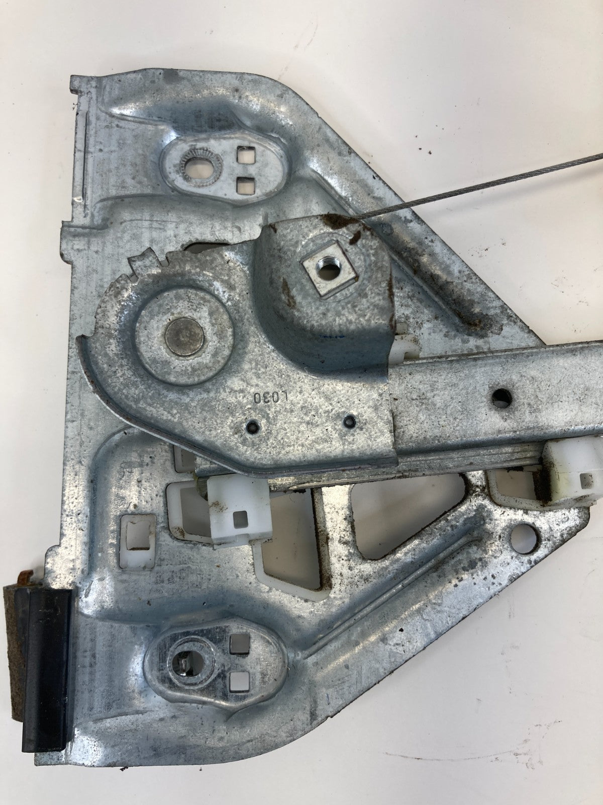 2005-2011 Cadillac STS Rear Left Door Power Window Motor & Regulator 25999740