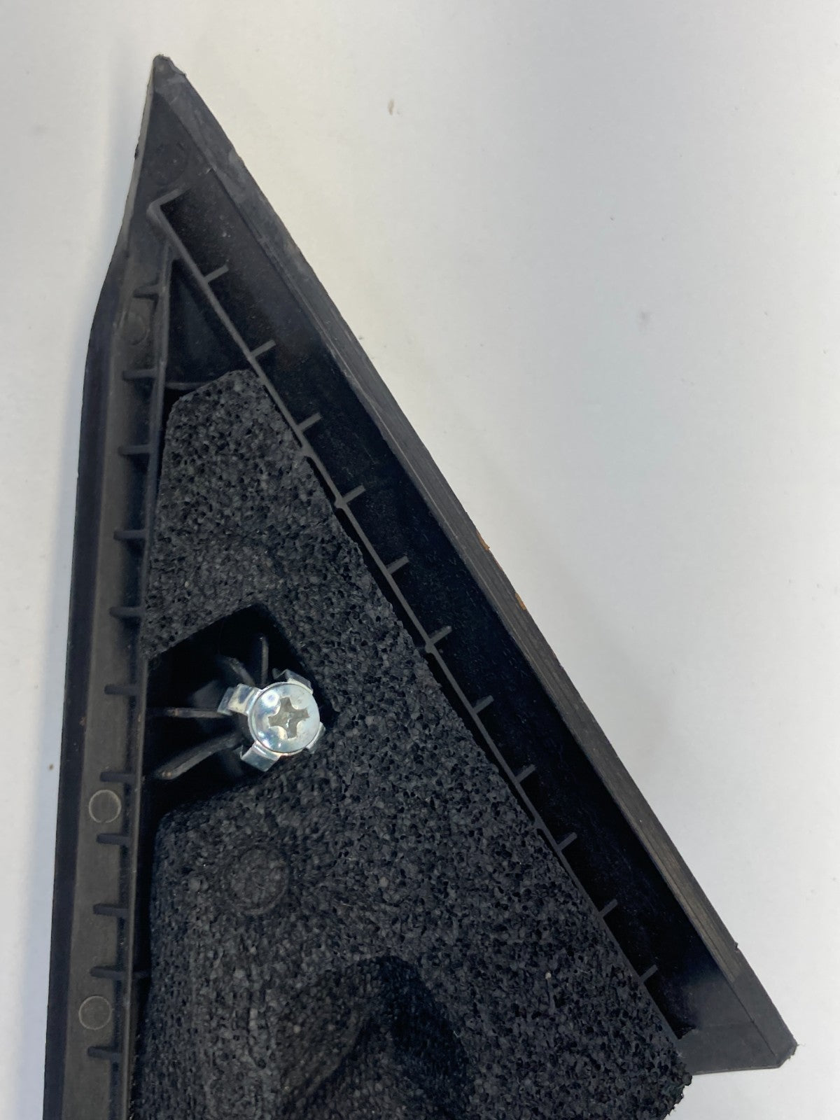 2014-2019 Kia Soul Front Left Driver Side Interior Door Mirror Corner Cover OEM