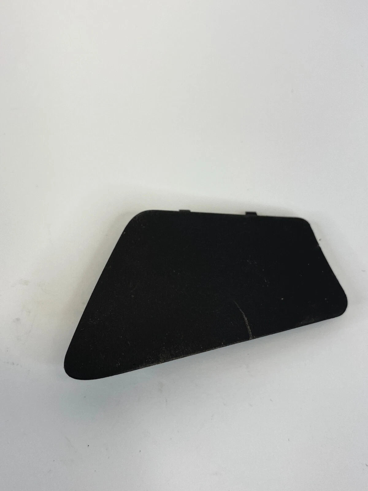 2011-2017 BUICK REGAL REAR LEFT SIDE INTERIOR DOOR HANDLE BOLT CAP TRIM COVER