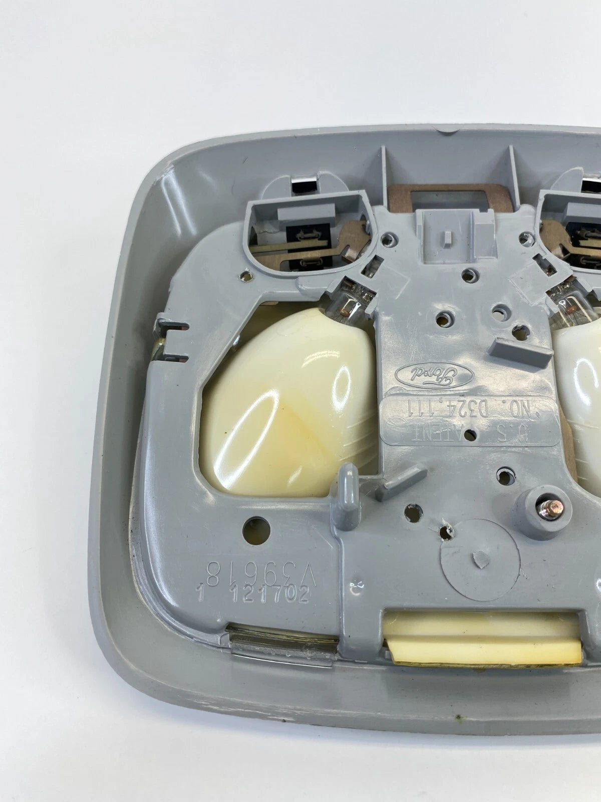 03-05 FORD CROWN VICTORIA ROOF OVERHEAD DOME MAP LAMP LIGHT F17B-13776-ABW