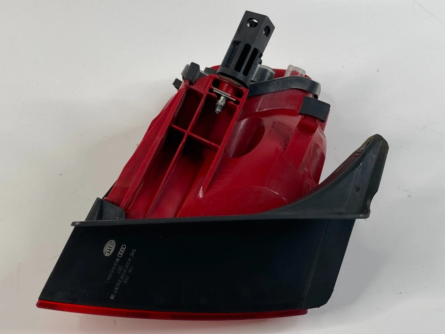 2009-2012 AUDI A4 S4 SEDAN RIGHT PASSENGER OUTER LED TAIL LIGHT REAR LAMP OEM