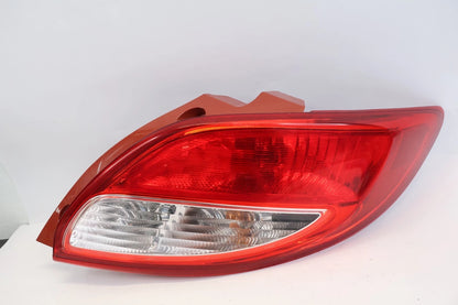 2011-2014 MAZDA 2 MAZDA2 RIGHT PASSENGER TAILLIGHT TAIL LIGHT HALOGEN DR61-51150