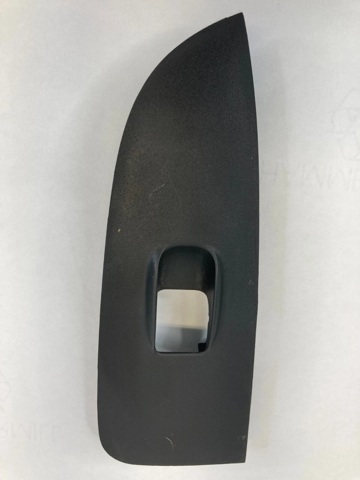 2002-2006 HONDA CR-V CRV REAR RIGHT WINDOW SWITCH BEZEL TRIM COVER 83760-S9A-A0